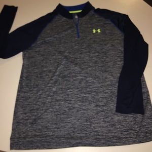 Underarmor long sleeve, half zip up